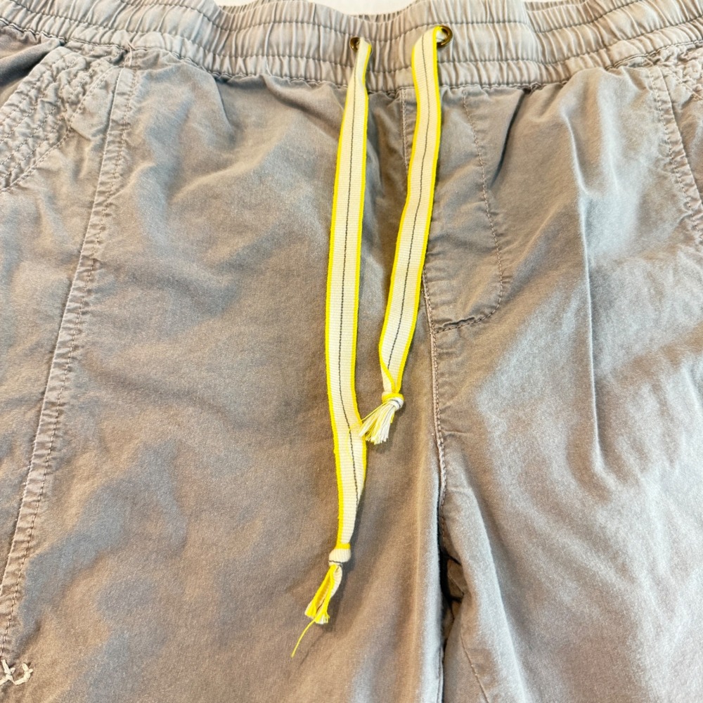 Anthropologie Colorful Embroidered Joggers Women S Gray Boho Chic Style - Picture 6 of 9